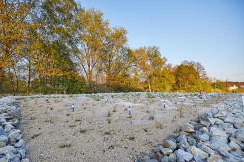 Gemeinde Mitterskirchen Landkreis Rottal-Inn Naturbad Sandfilteranlage (Dirschl Johann) Deutschland PAN